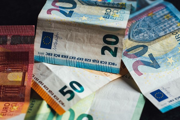 Billet d’euros, Unsplash